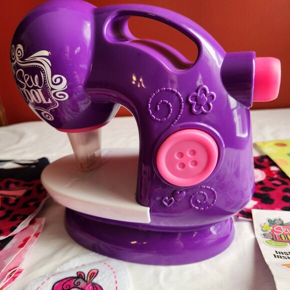Sew Cool Sewing Machine - Purple w/ Pink Accents W/ Accessories - Picture 4 of 16